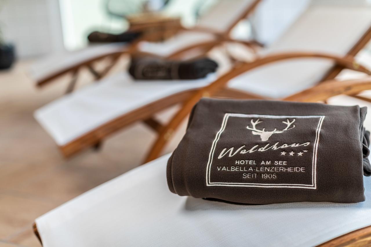 ואלבלה Hotel Waldhaus Am See מראה חיצוני תמונה